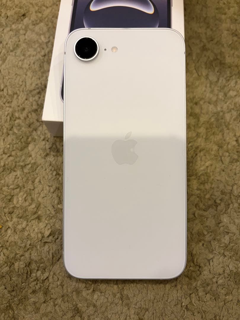 iPhone16e 128GB ホワイト SIMフリー