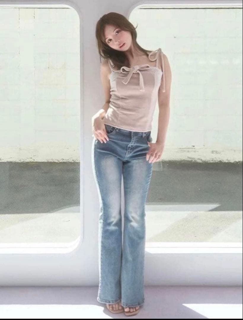 美品 ANDMARY Lacey ribbon heart hip denim