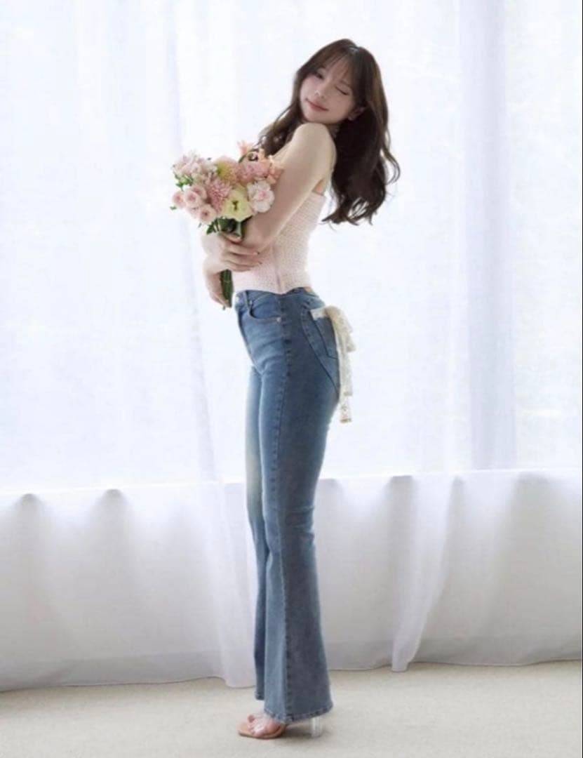 美品 ANDMARY Lacey ribbon heart hip denim