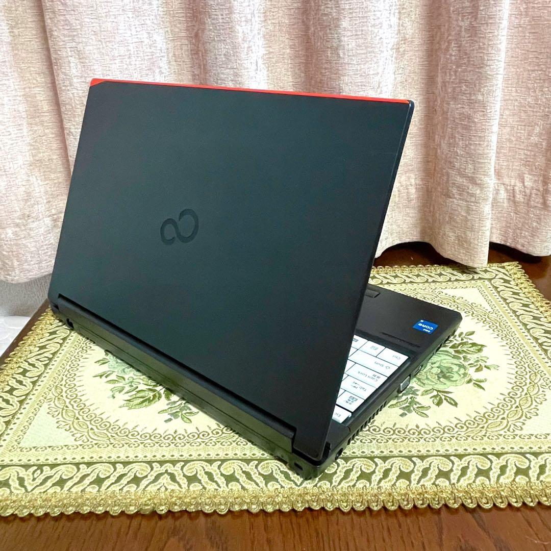 極美品⭐︎フルHD⭐︎10コアCorei5⭐︎SSD⭐︎ノートパソコン⭐︎オフィス付き