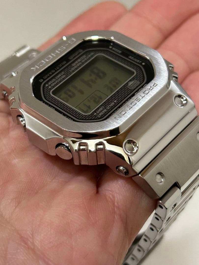 【極美品】G-SHOCK GMW-B5000D-1JF フルメタル シルバー