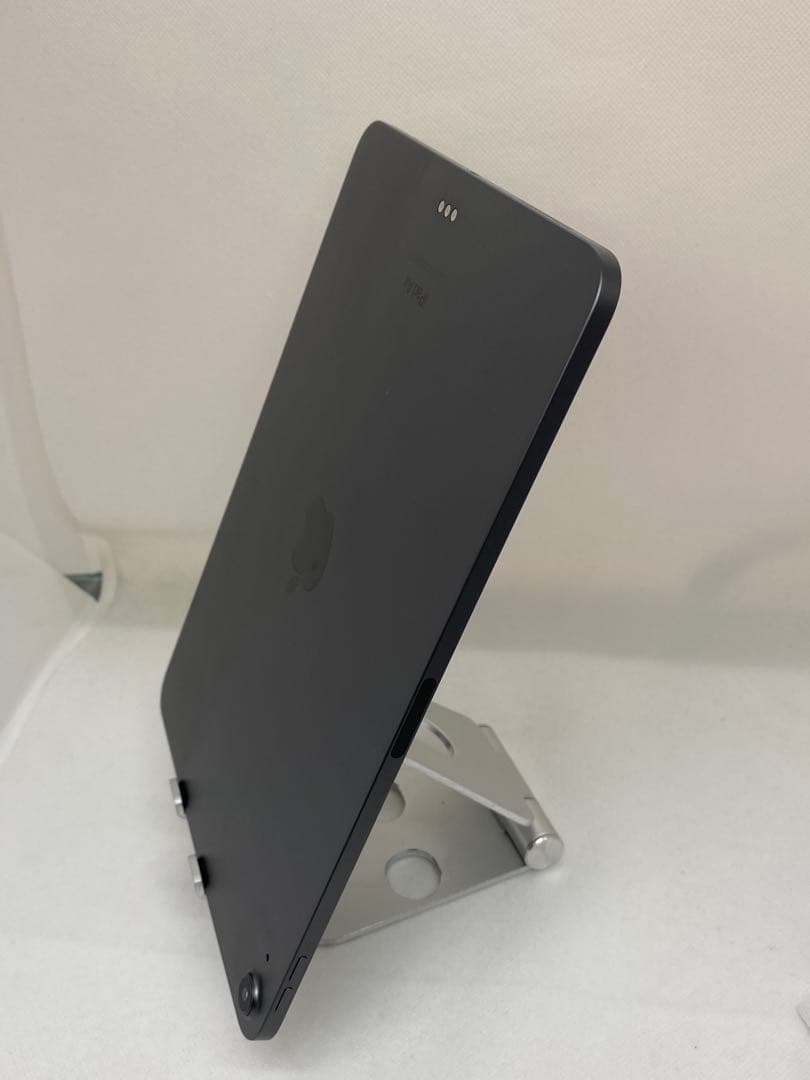 iPad Air 第5世代 64GB 本体　12FPX