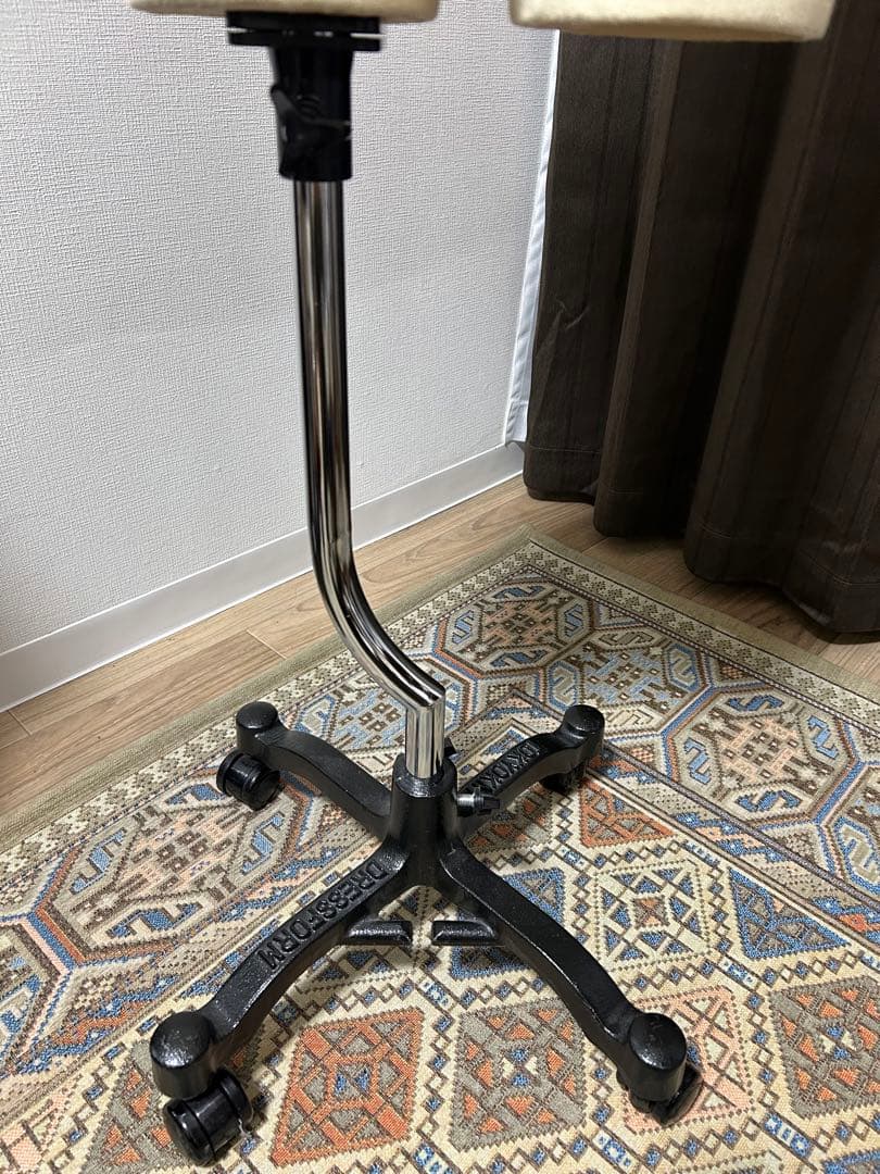 Sugino ボディ トルソー B83 W62 H87