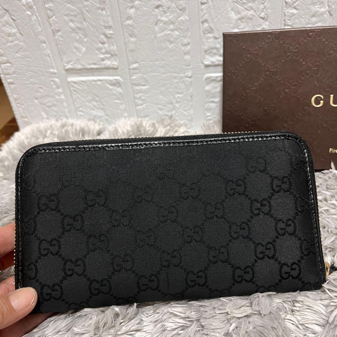 極美品✨GUCCI GGナイロン　ラウンドファスナー　ブラック　メンズ