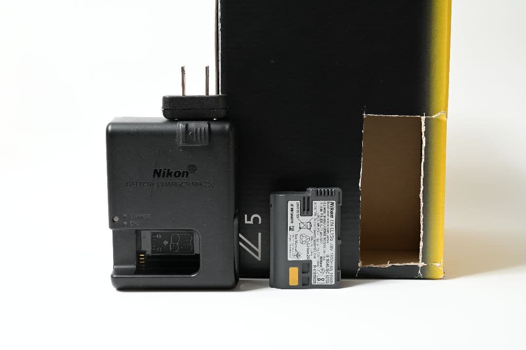 Nikon Z5 ボディ 訳あり