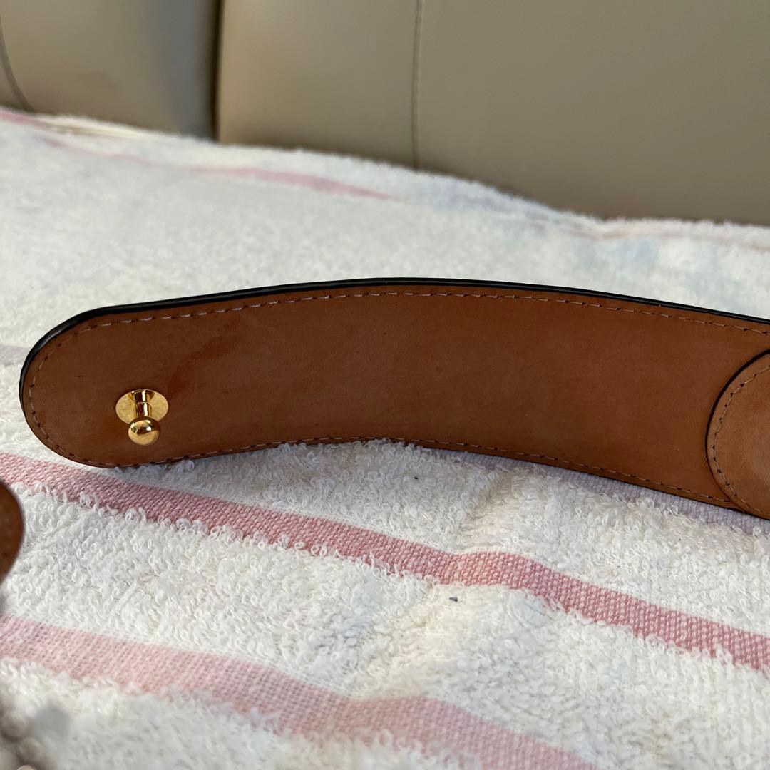 大幅お値下げです！ロエベ　 レディース 黒レザー ベルト