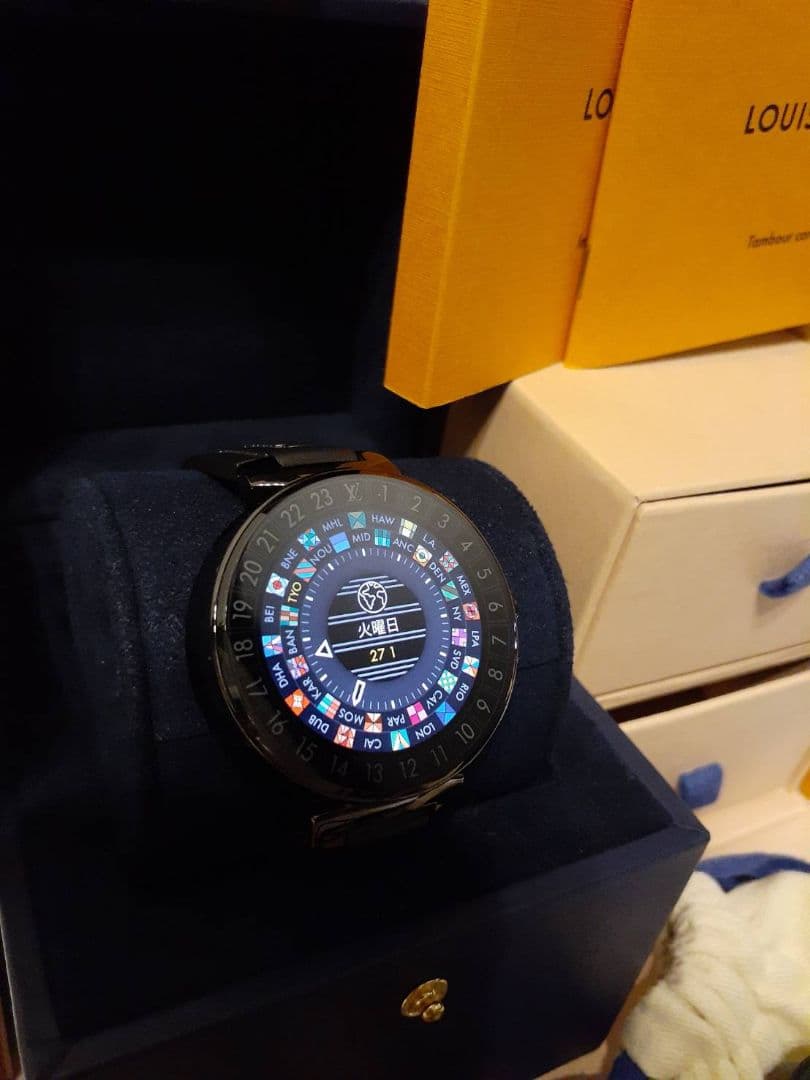 美品　ルイヴィトン タンブール ホライゾン QA002Z 腕時計