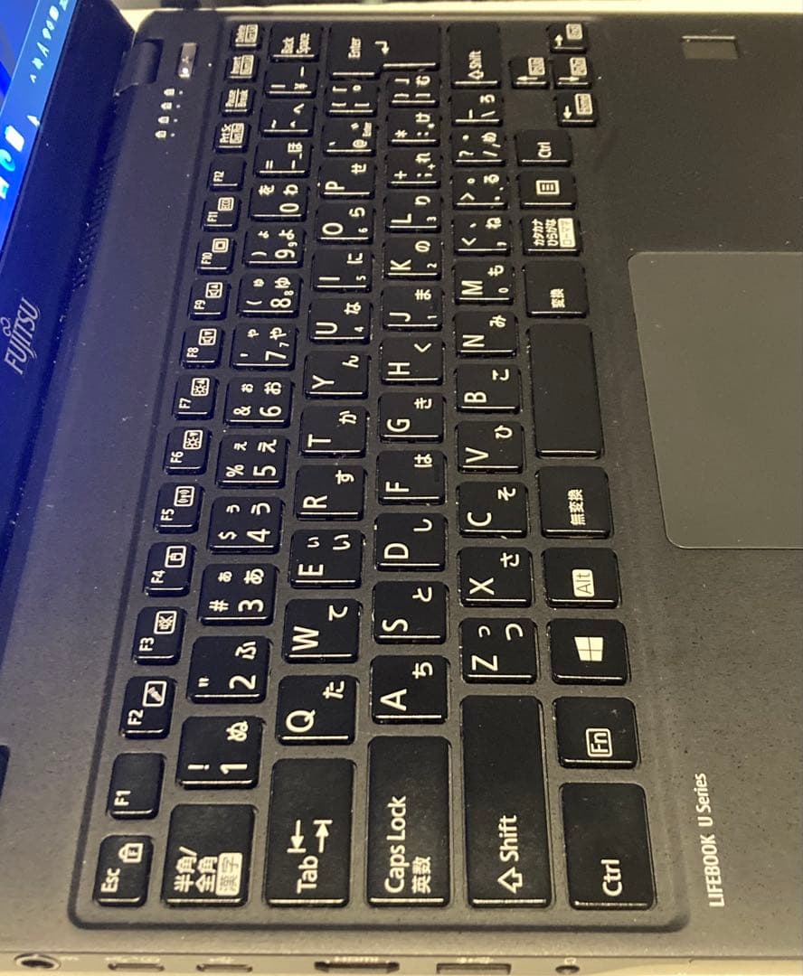 富士通 U9310/D Core i5-10310U 10世代　Mem8GB