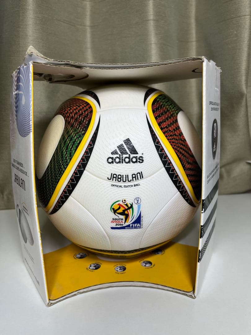 サッカーボール FIFA ジャブラニ 南アフリカW杯