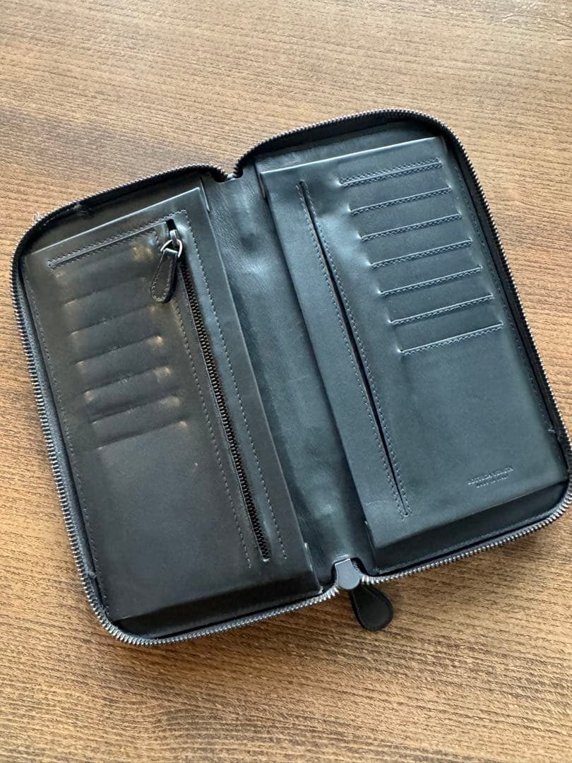 BOTTEGA VENETA イントラチャート オーガナイザーブラックレザー