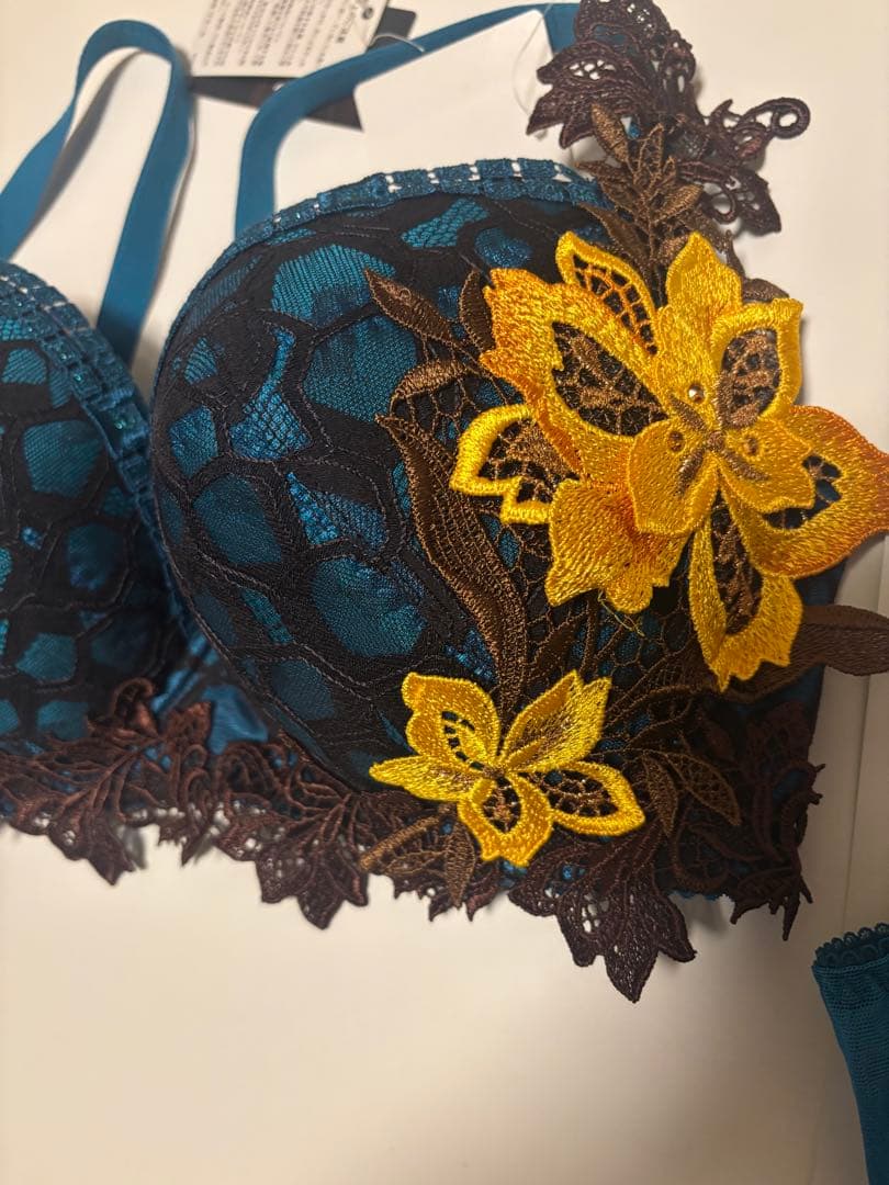 ワコール サルート ケニア 44G ブラ&ショーツ サイズ リクエストok