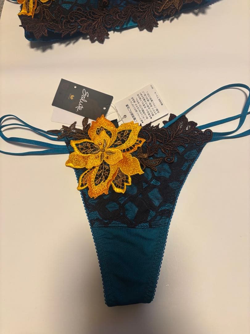 ワコール サルート ケニア 44G ブラ&ショーツ サイズ リクエストok