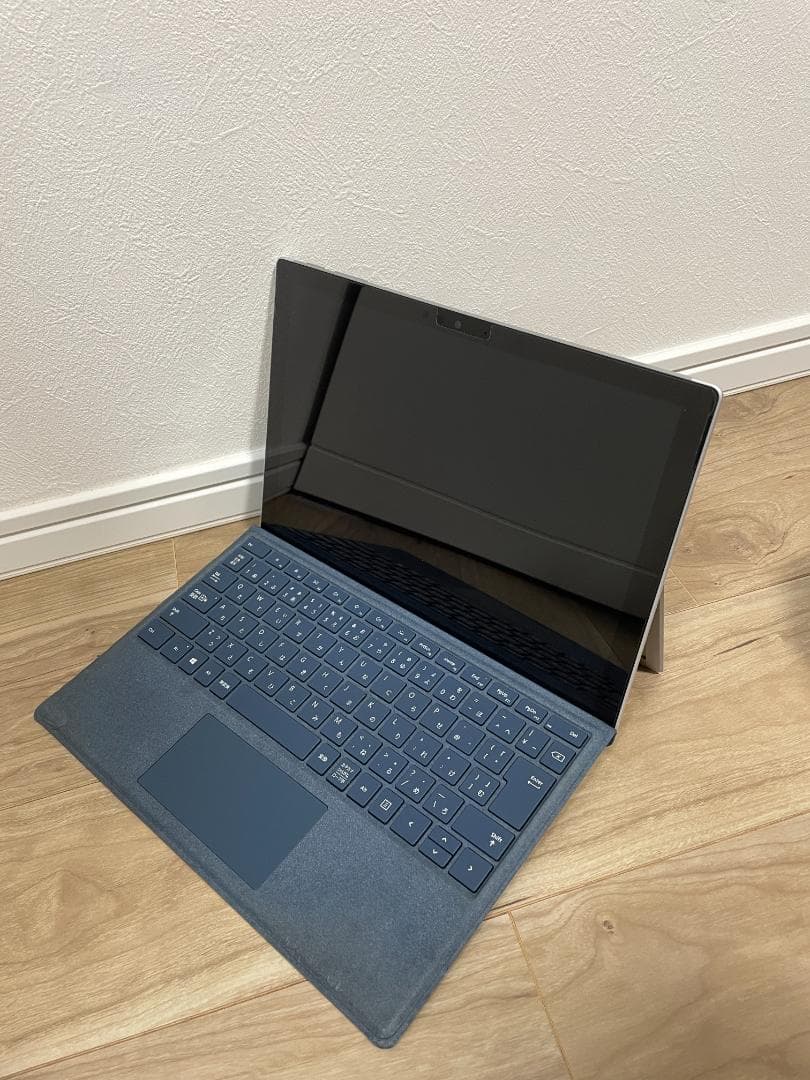Microsoft Surface Pro 第5世代（2017年モデル）