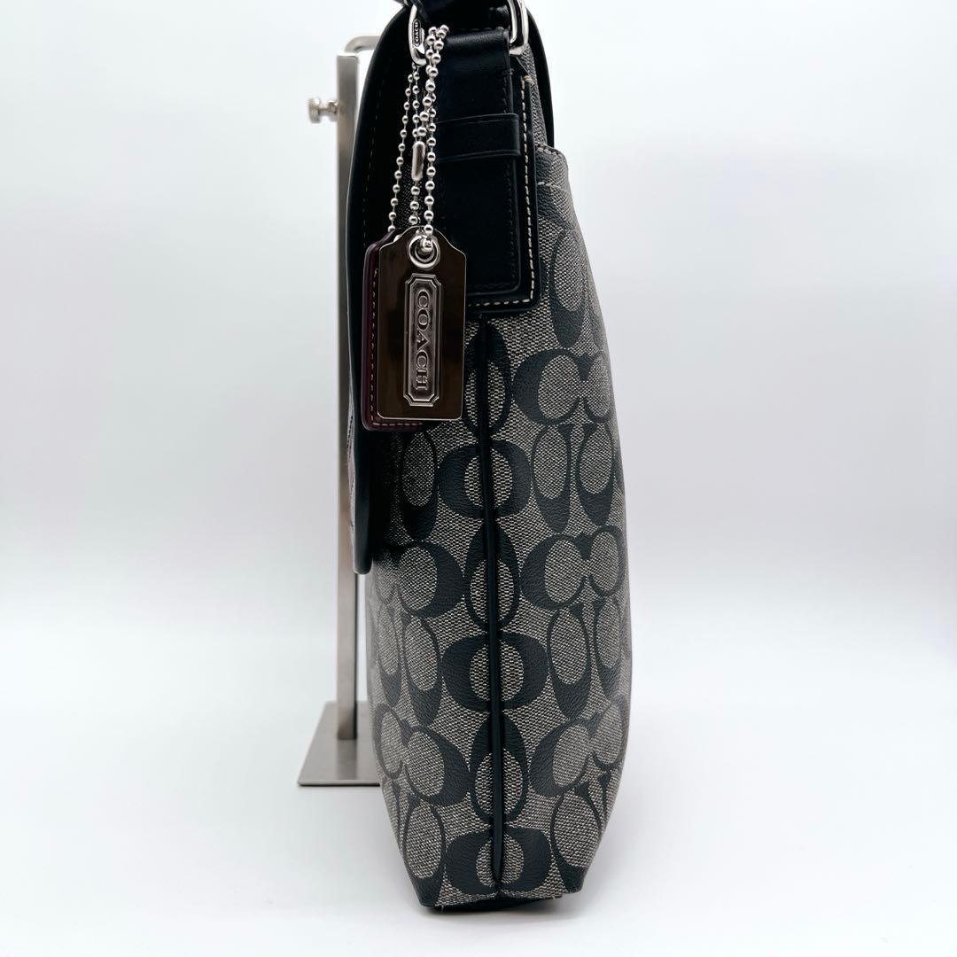 【美品】コーチ　COACH ショルダー バッグ　ヘリテージ　シグネチャー　黒