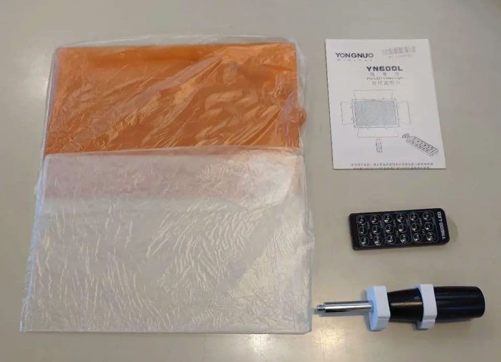 YONGNUO YN600L LEDライト 5500K 単色
