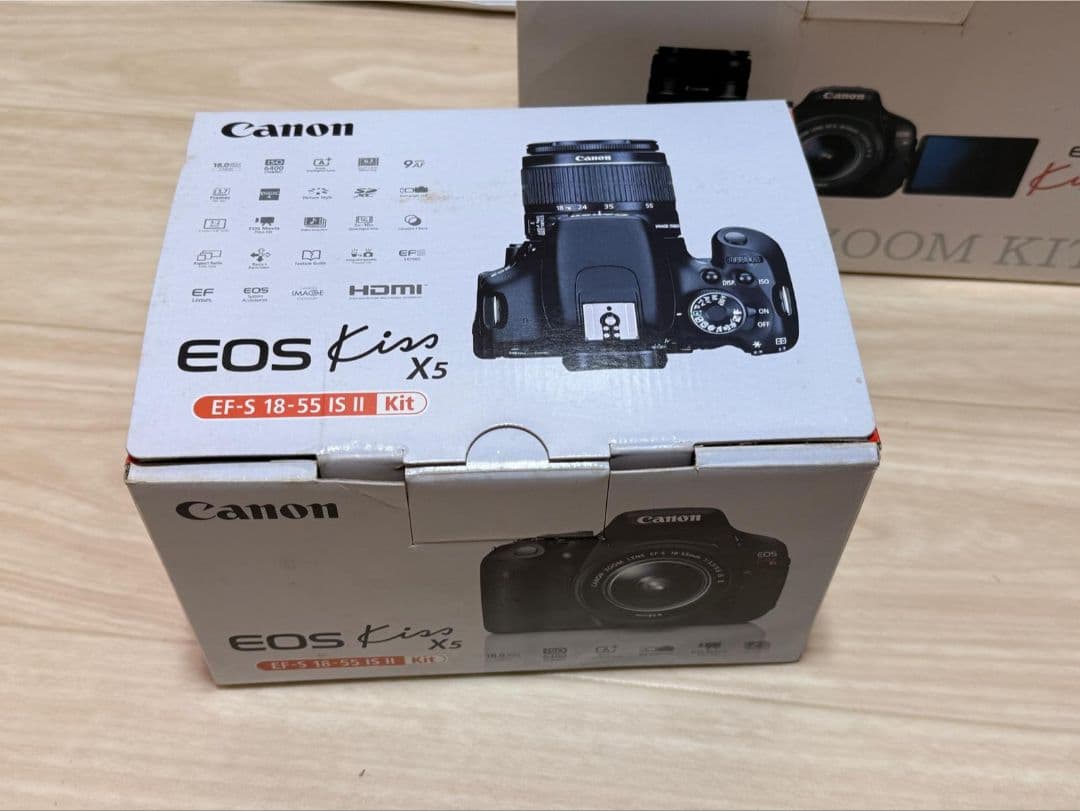 Canon EOS Kiss X5 ダブルズームキットEF-S18-55mm