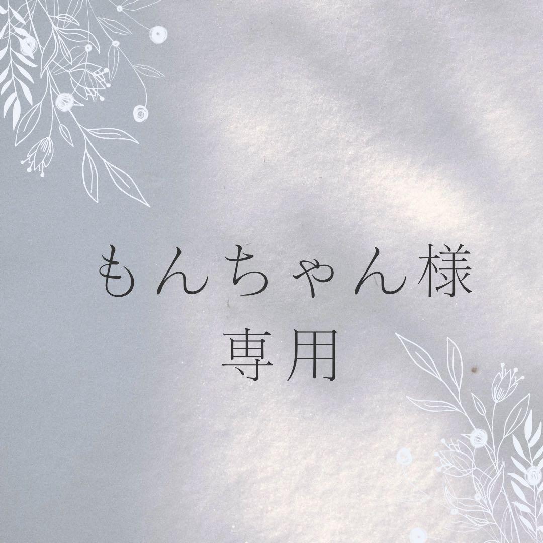 【美品】現行モデル　FENDI ダイアゴナル　ラウンドジップ　長財布　イエロー