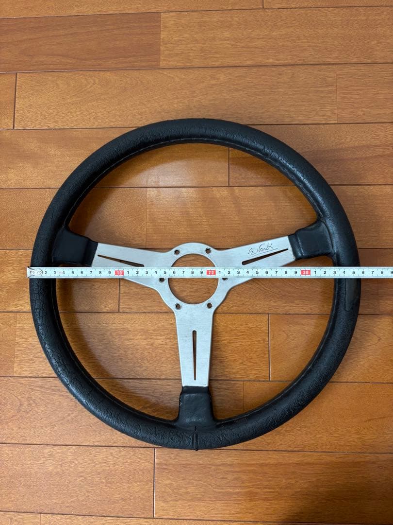 ナルディ ステアリング　クラシック 【ジャンク】