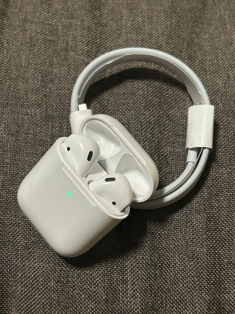 【未使用】MagSafe充電ケース付き イヤホン