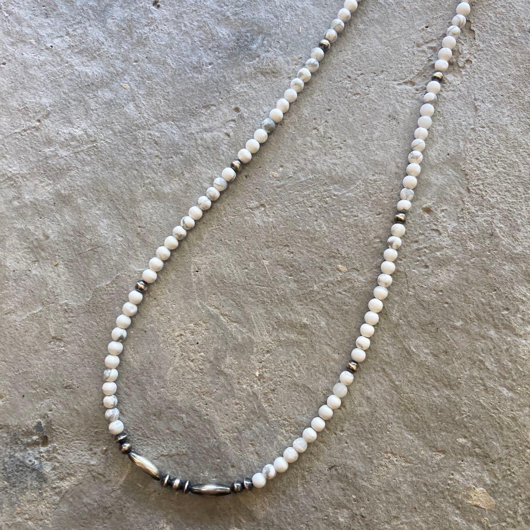 550 小粒ホワイトターコイズとSV925製ナバホパールのオリジナルネックレス