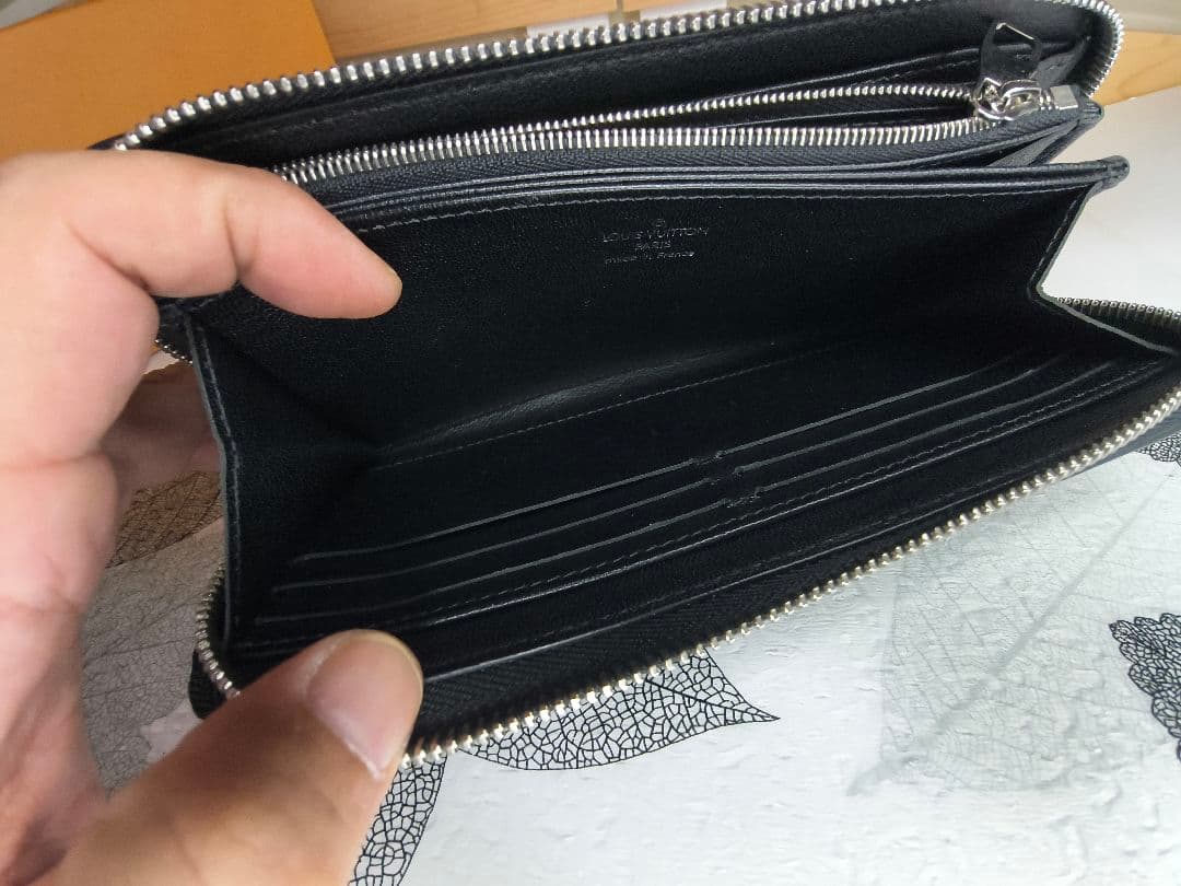 ヴィトン モノグラム エキゾチック パイソン 長財布 N96955