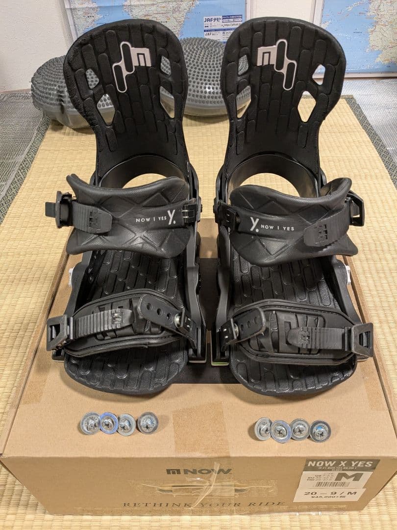 20-21 now × yes Mサイズ バインディングビンディング　ナウイエス