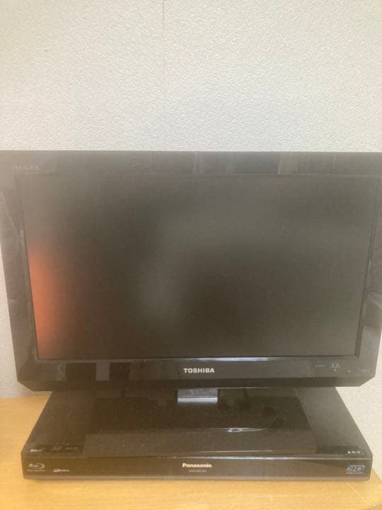 テレビ TOSHIBA LED REGZA A2 19A2(K)