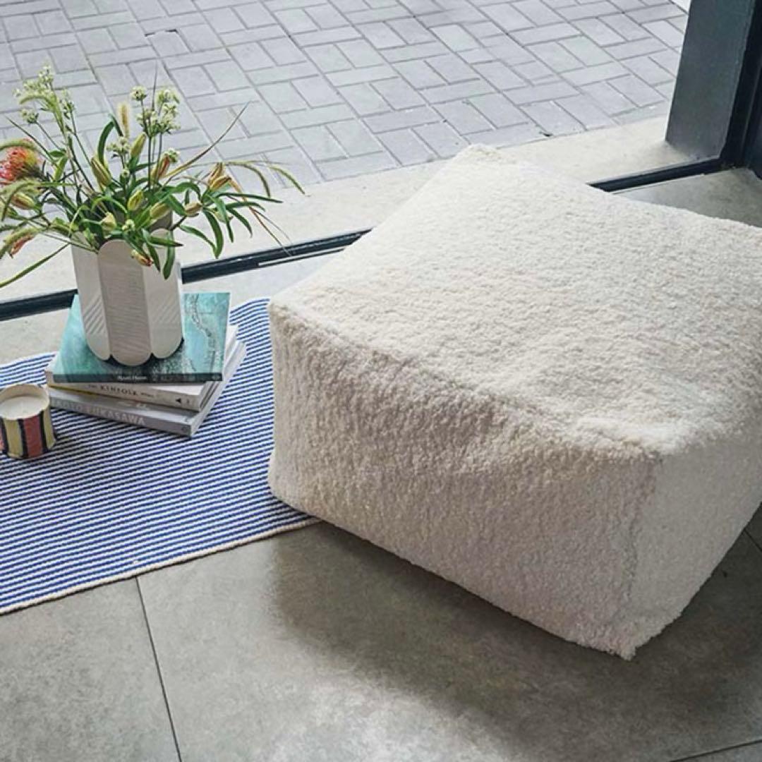 HAY POUFビーズクッション クリーム