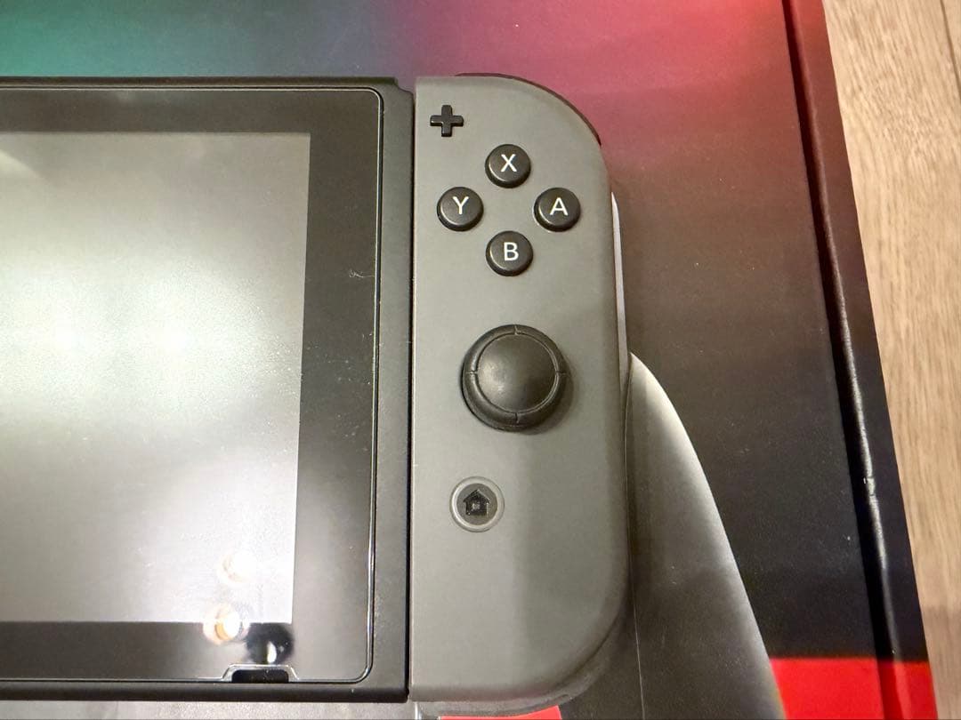 Nintendo Switch 本体 ブラック ドックカバー付き