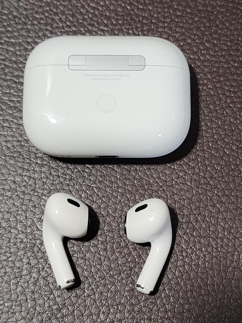 Air Pods Pro 2 (第2世代) 充電ケース付き lightning