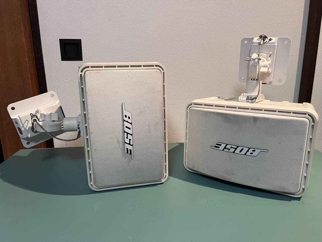 BOSE 111ADW スピーカー ホワイト 取り付け金具付き