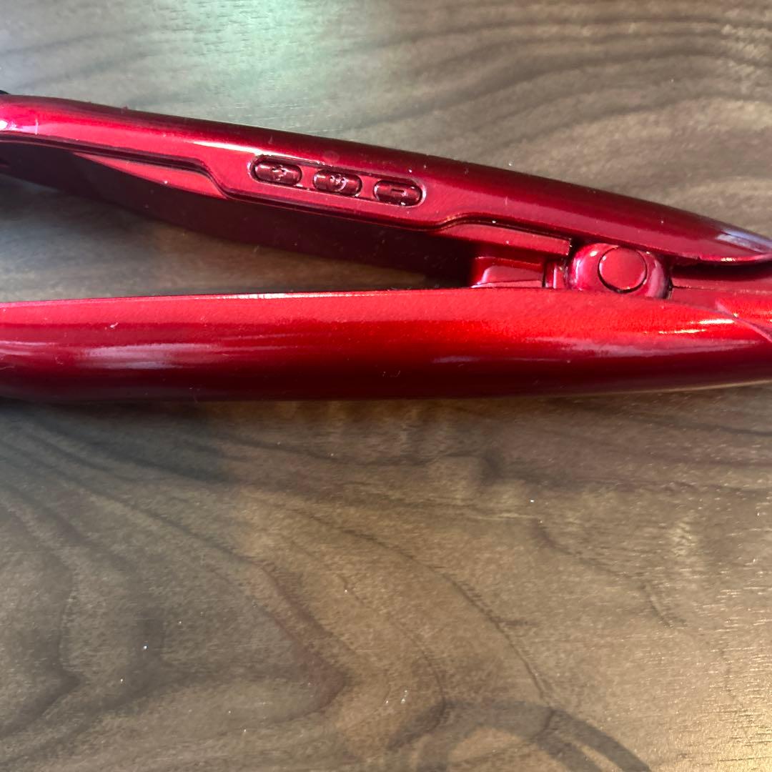 radiant ラディアント　ヘアアイロン レッド