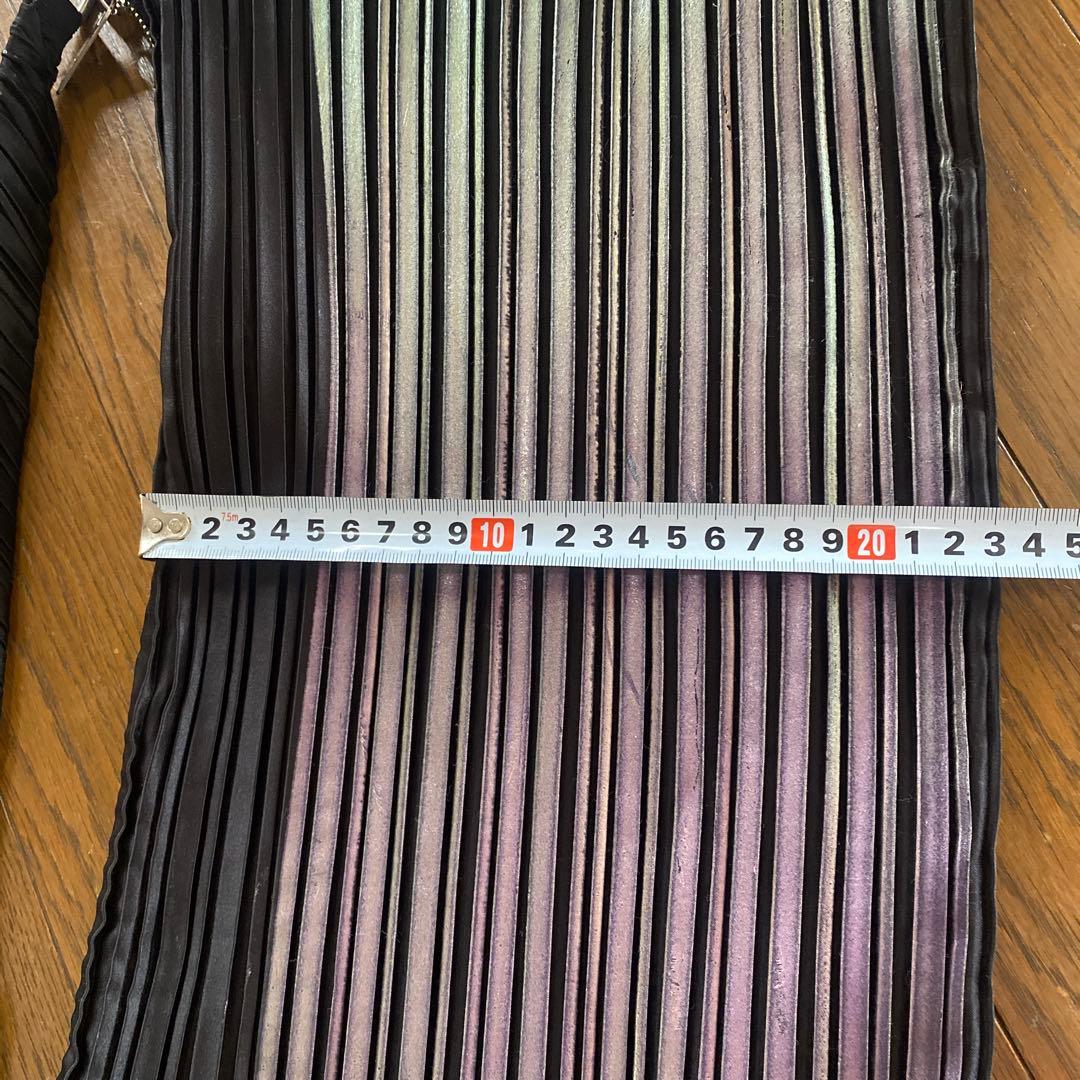 イッセイミヤケプリーツプリーズ　箔ショルダープリーツバック