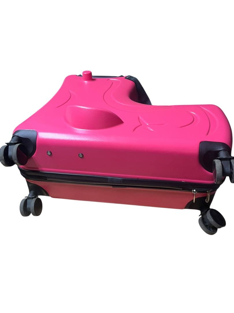 NORICCO　ノリッコ　子供が乗れるキャリーケース　ピンク　スーツケース