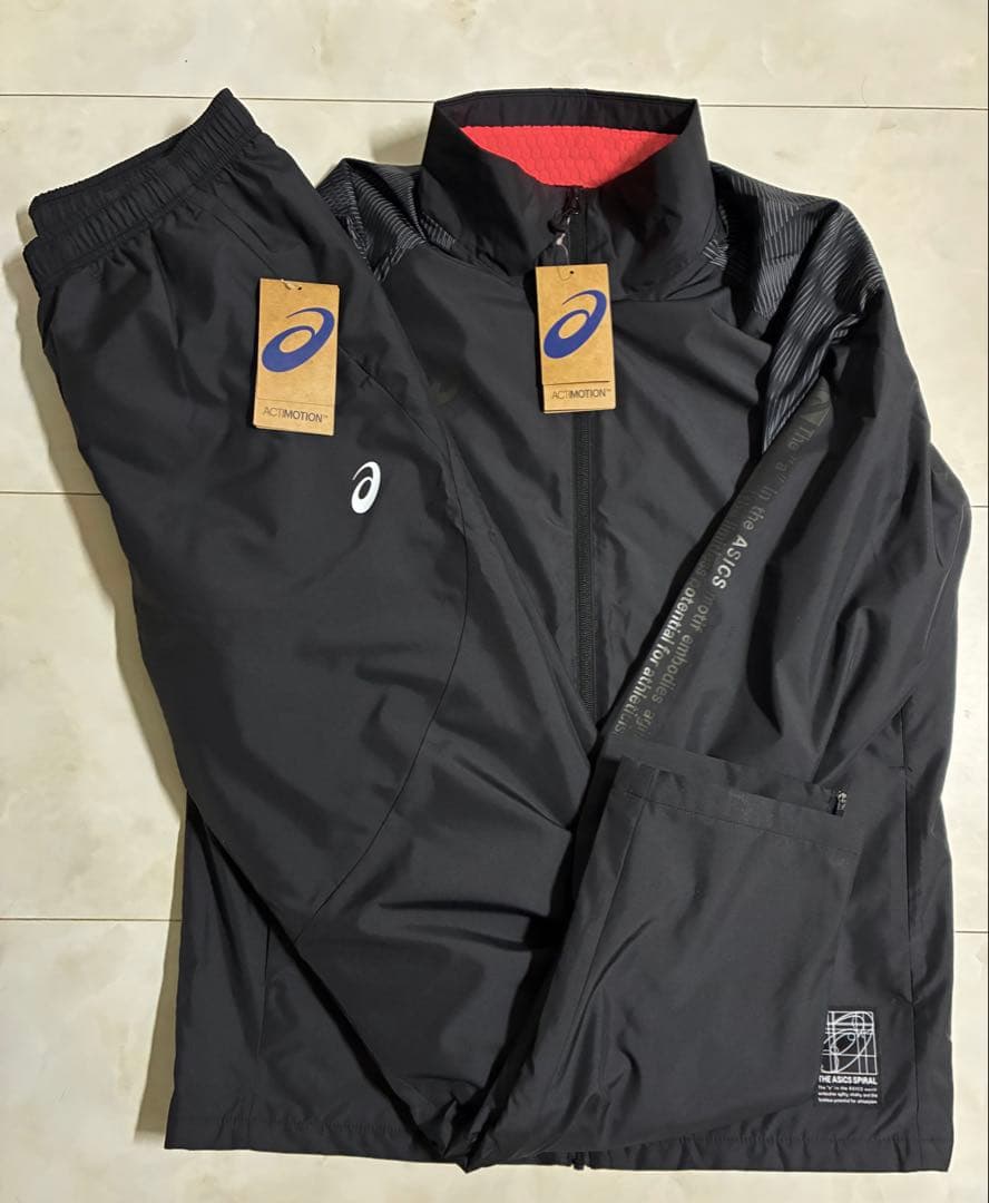 き*ん様 【新品】ASICS/裏トリコットグラフィックウインドブレーカージャケッ