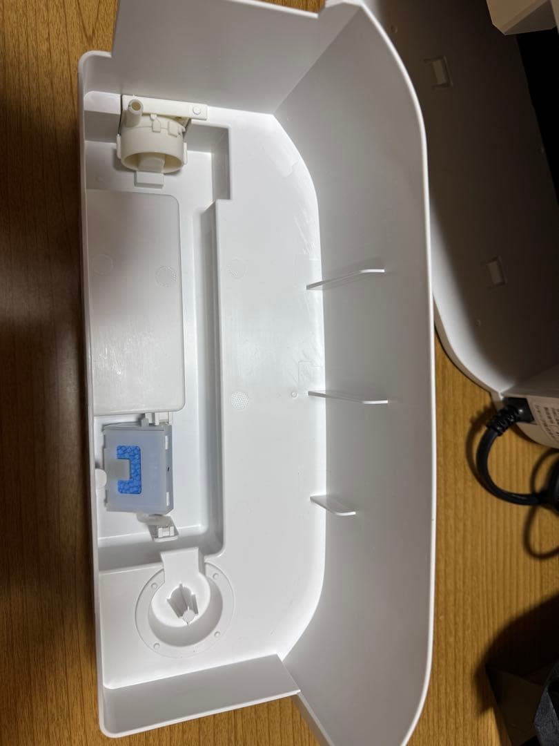 SHARP 加湿セラミックファンヒーター HX-SK12