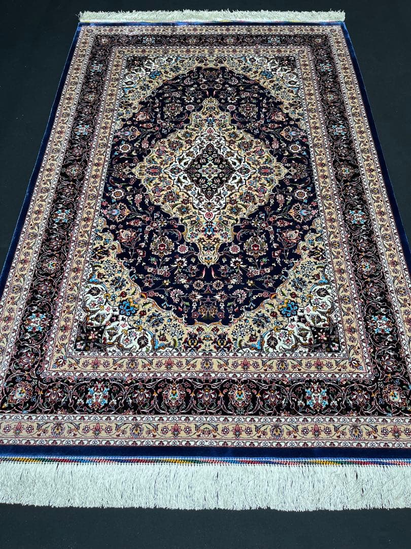 最高級 ペルシャ絨毯シルク イラン クム産 101×152cm 約225万ノット