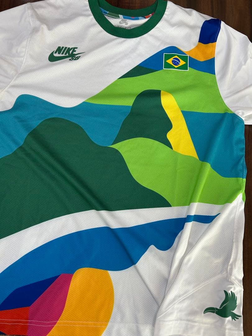 ランギ‼️ナイキ（ブラジル代表スケートボード ）　Tシャツ　 Mサイズ