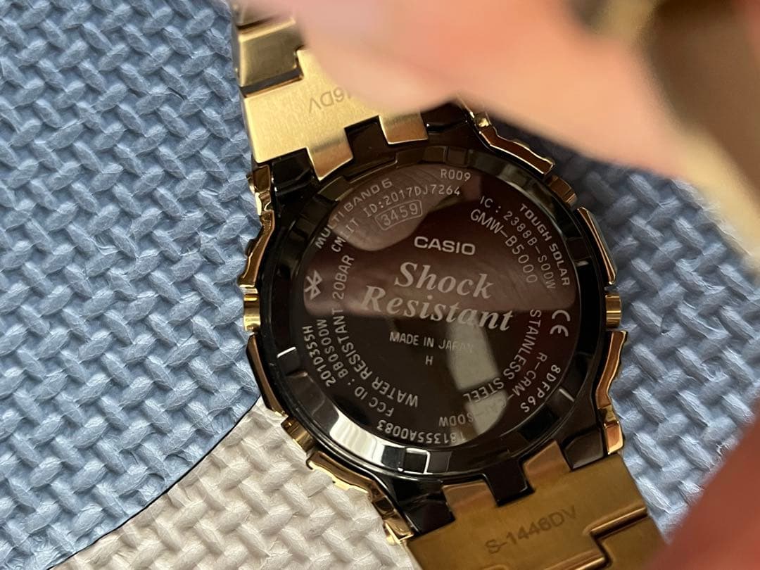 極美品　フィルム付　GMW-B5000GD-9JF ゴールド