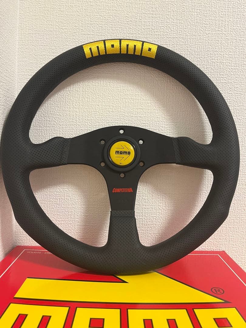 momo C-71コンペティション 350mm