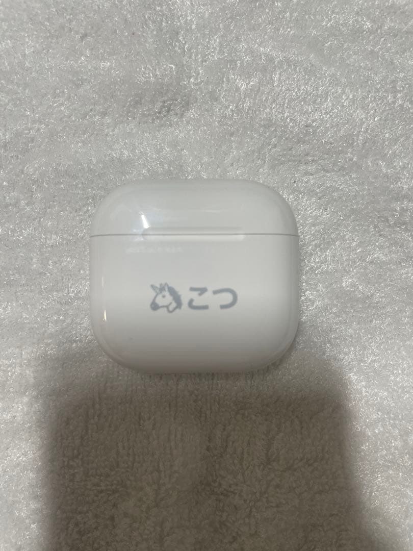 【中古】　AirPods4 【Apple care 期限切れ】【刻印あり】