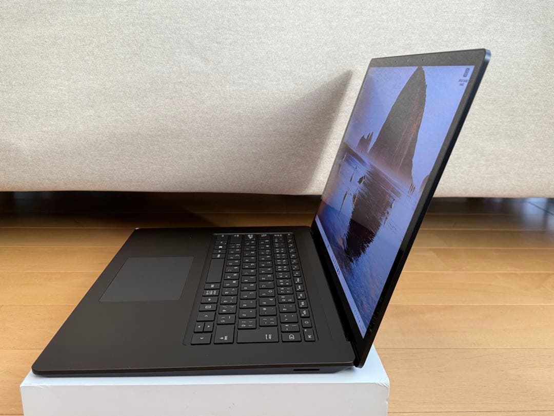 ラジアル Surface Laptop4 Ryzen7/8GB/256GB