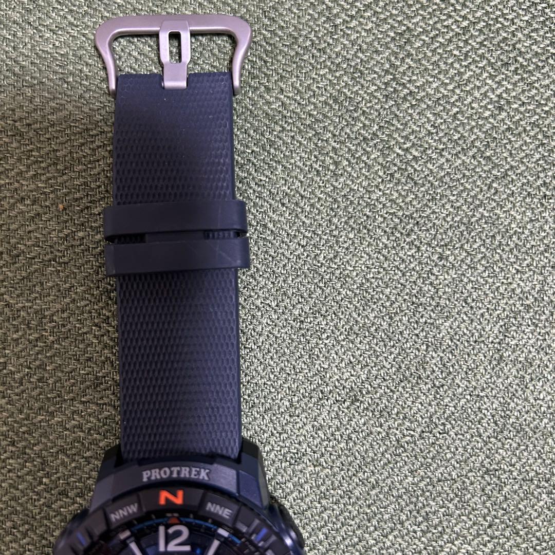 カシオ CASIO PRO TREK B50-2JF ほぼ未使用