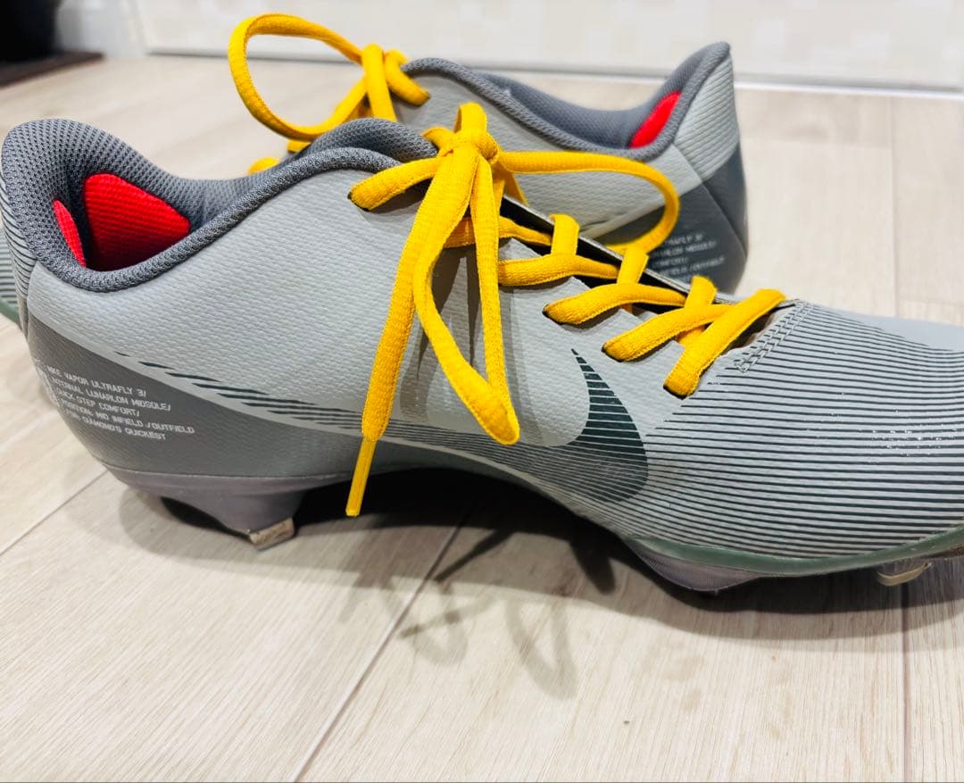 (値下げ可)NIKE金具スパイク