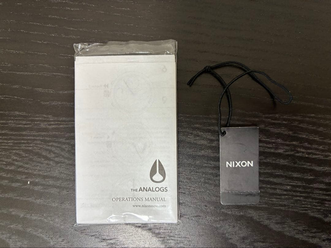 【希少】NIXON 51-30 CHRONO GUNSHIP A083-690