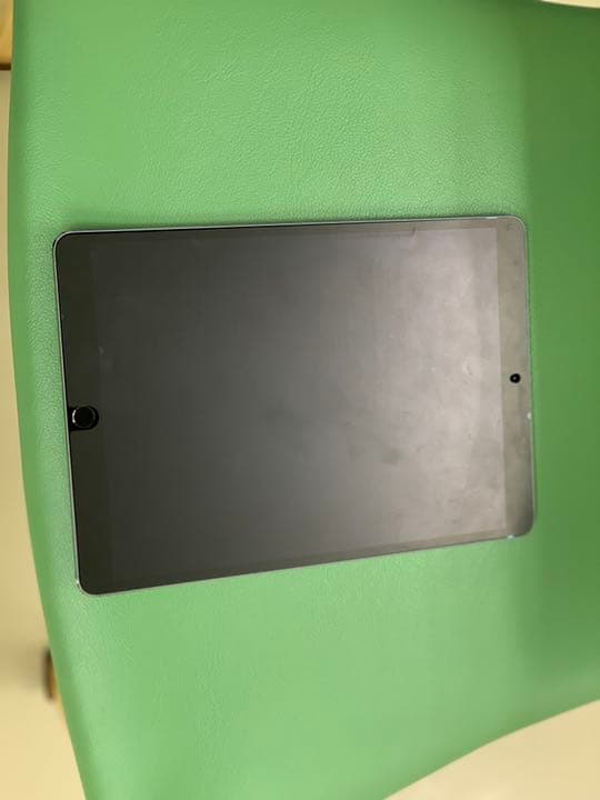 iPad Pro 10.5インチ　スペースグレイ６４GB (Wi-Fiモデル)