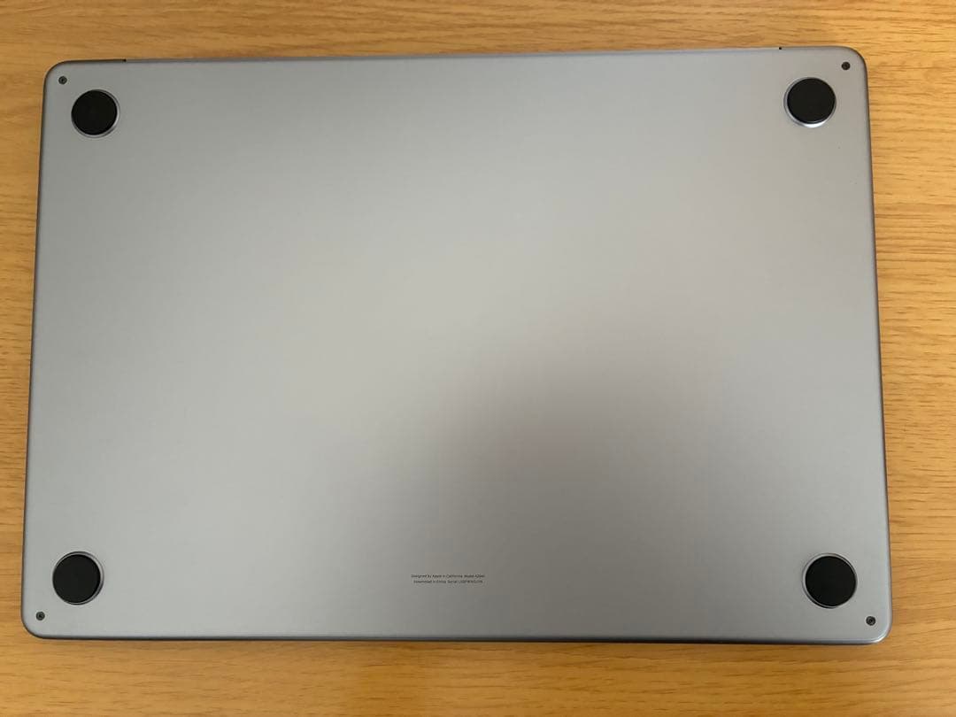 MacBook Air M2 (2023) 15インチ SSD512GB 本体