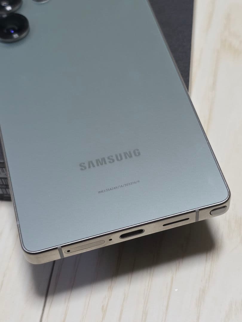 メタモンもどき Galaxys25ultra 512GBグリーン