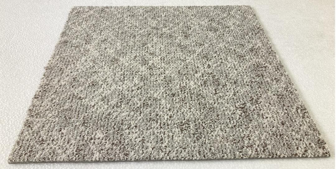 wish☆world`s　　タイルカーペット　新品・未使用　国内メーカー