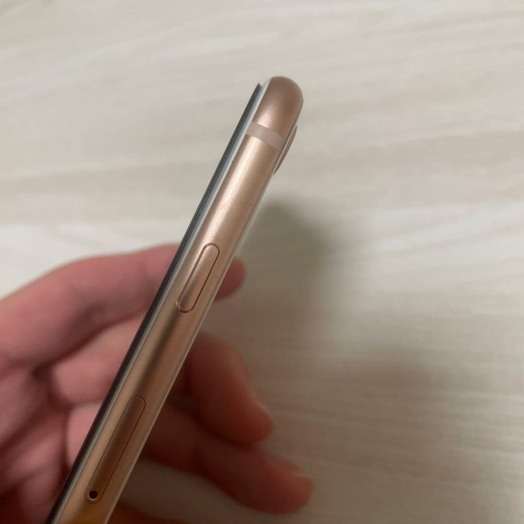 iPhone8 本体 ゴールド 最大容量87%
